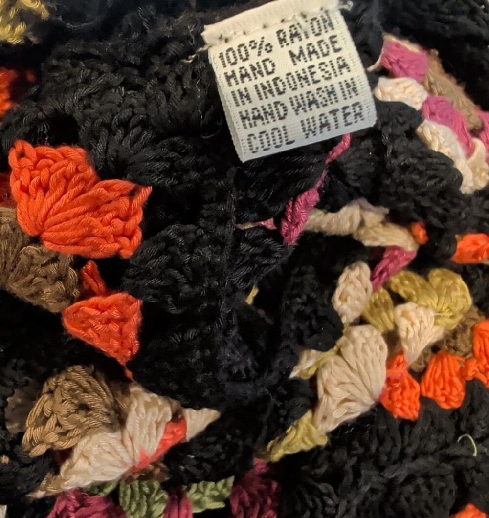 NWT: CeliaB Handmade Crochet Dress! - Picture 9 of 10